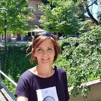 Irina Cerar - Lokalna vodnica v Ljubljani